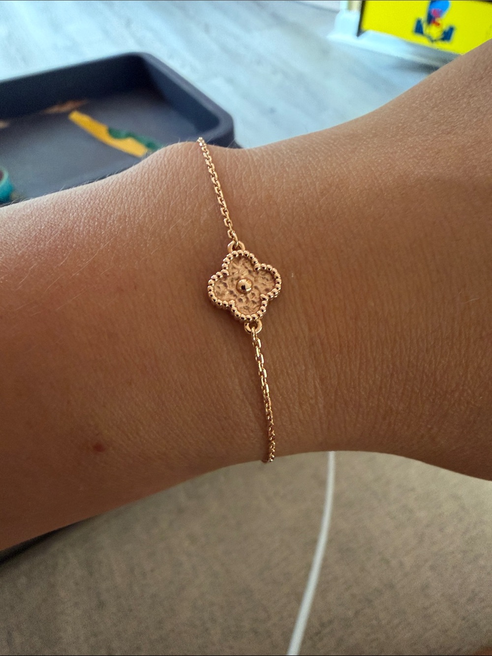 Authentic Van cleef & arpels sweet Alhambra bracelet